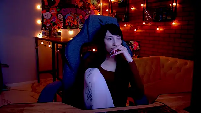 SeraphineSparda online show from 05.21.26
