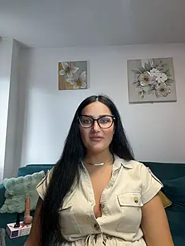 Snapshot of AnyEvyy chatting on 06.23.26 AnyEvyy online show from 06.23.26