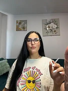 Snapshot of AnyEvyy chatting on 07.24.26 AnyEvyy online show from 07.24.26