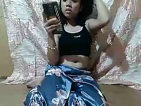 Yours AsianPinayGirl18 online show from 05.03.26