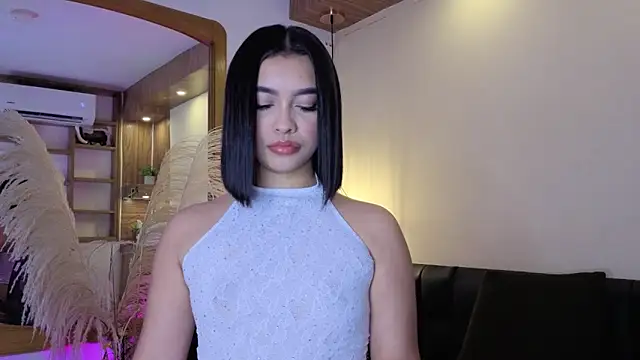 Chloe monroee online show from 06.12.26