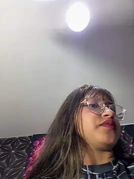 Snapshot of Noa_lau chatting on 07.17.26 Noa lau online show from 07.17.26