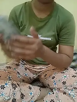 Snapshot of Seema_yadav01 chatting on 06.08.26 Seema yadav01 online show from 06.08.26
