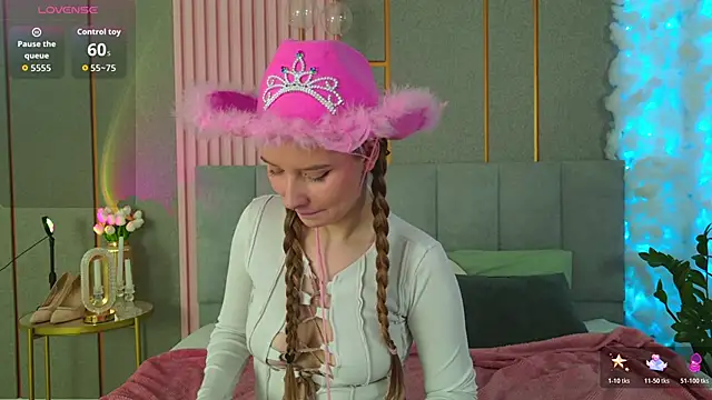 Flora DeVille online show from 06.03.26