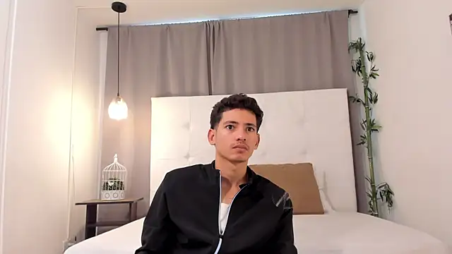 Alejo-and-Thiago online show from 07.17.26