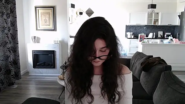 cute lilia online show from 05.03.26