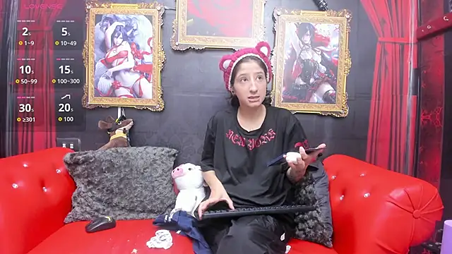 Evelin Hellsing online show from 06.22.26