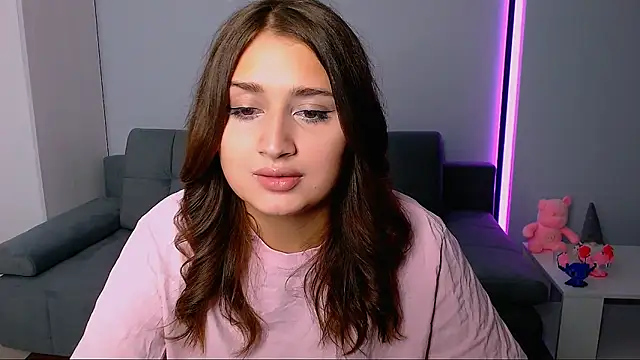 Snapshot of Amelie_Darkside chatting on 08.04.26 Amelie Darkside online show from 08.04.26