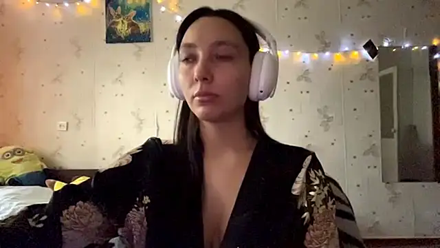 SheeringGape online show from 05.24.26