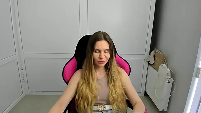 Aleksia sweett online show from 05.04.26