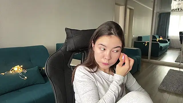 Ellewaay online show from 06.05.26