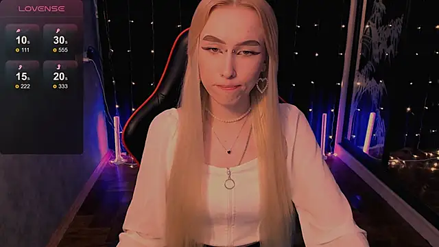 GoddessBambi online show from 05.11.26