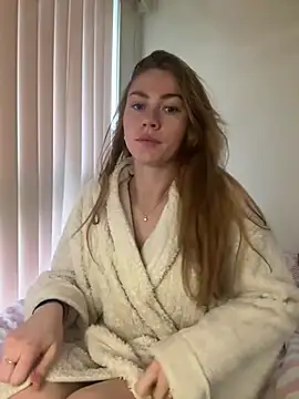 daisycollins online show from 07.07.26