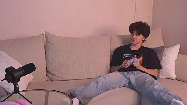 Jess and Wayne online show from 07.06.26