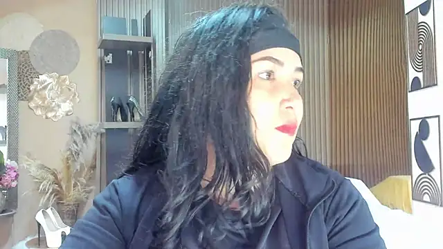 Snapshot of BBWLuxuryMuse chatting on 05.22.26 BBWLuxuryMuse online show from 05.22.26