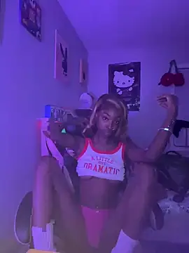 petite niya online show from 05.28.26