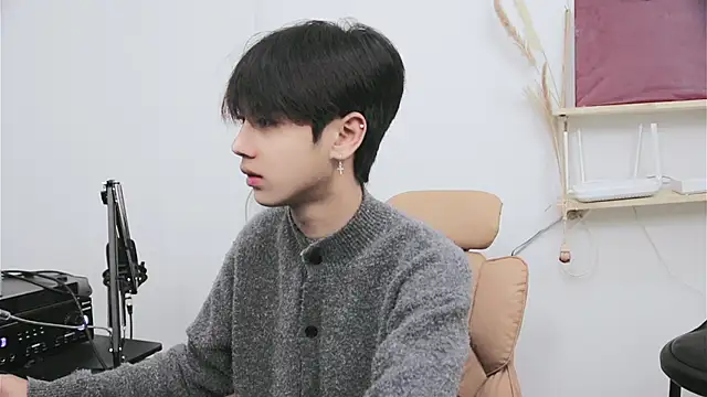 VIP-999 online show from 05.02.26