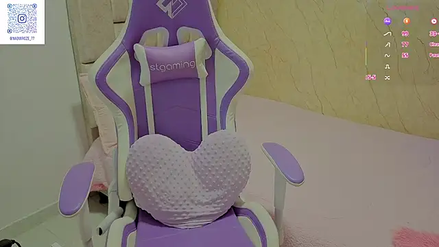 Naomilaurent online show from 07.09.26