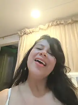 MonserratLune  online show from 05.16.26