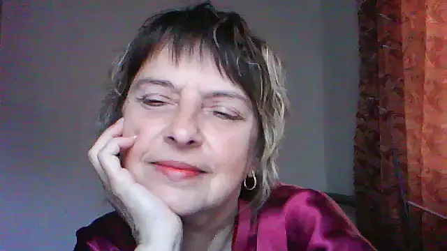 ElizabethGorden online show from 05.05.26