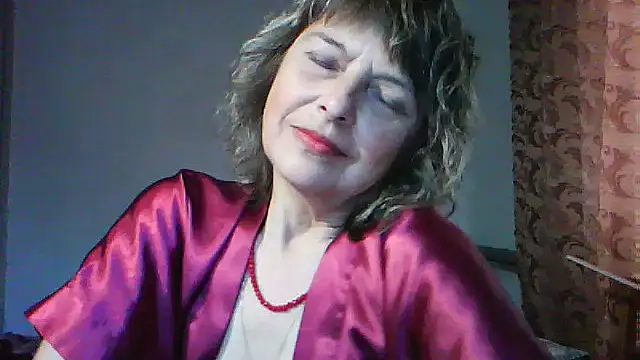 ElizabethGorden online show from 05.15.26