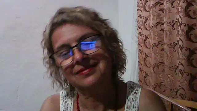 ElizabethGorden online show from 08.04.26