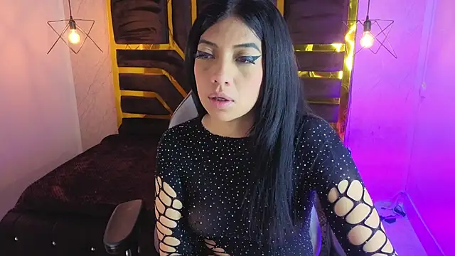 Snapshot of Ey_Im_simone_ chatting on 07.15.26 Ey Im simone online show from 07.15.26
