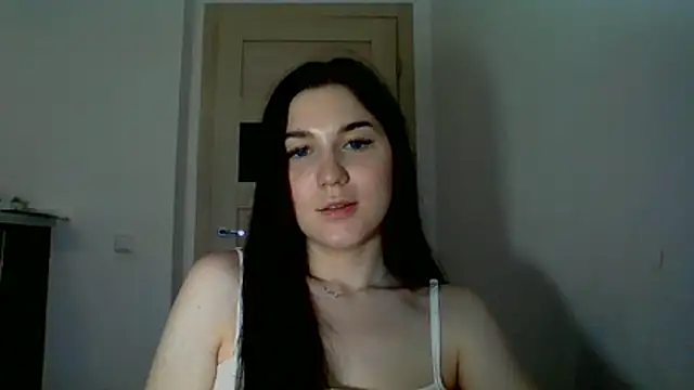 Katiee Foxi online show from 06.15.26