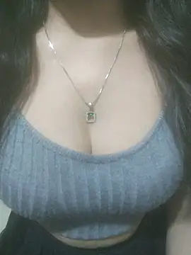 Snapshot of Rosy-Girll chatting on 06.17.26 Rosy-Girll online show from 06.17.26