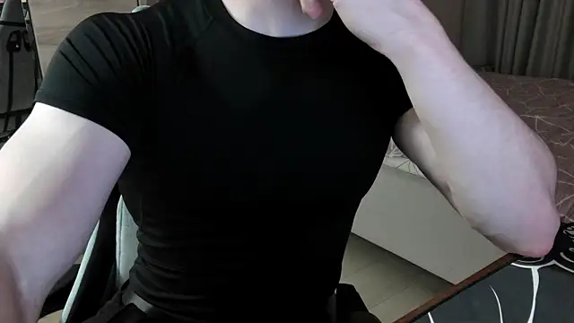 Snapshot of ArtemDL chatting on 05.30.26 ArtemDL online show from 05.30.26