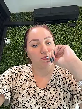 Snapshot of Slvarez chatting on 06.01.26 Slvarez online show from 06.01.26
