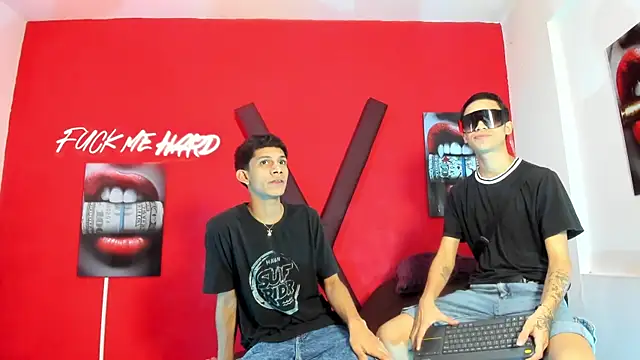 TWINKS BOYSX online show from 06.16.26