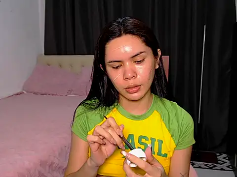 Alexandra Kenn online show from 06.28.26