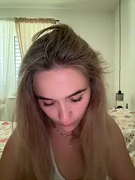 LillyStarr online show from 07.03.26