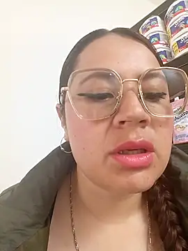 VANESSA  28 online show from 05.12.26