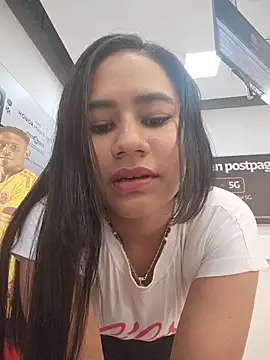 Snapshot of AntonellaMonroew chatting on 05.26.26 AntonellaMonroew online show from 05.26.26