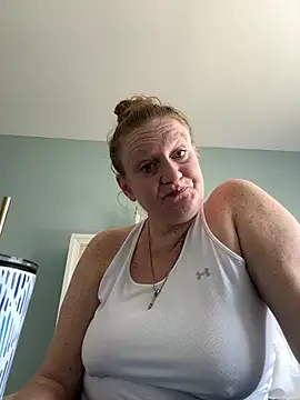 Kellilyn10 online show from 06.19.26