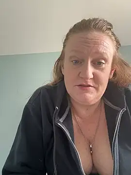Snapshot of Kellilyn10 chatting on 07.24.26 Kellilyn10 online show from 07.24.26