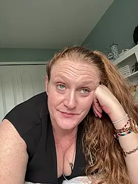 Snapshot of Kellilyn10 chatting on 07.28.26 Kellilyn10 online show from 07.28.26