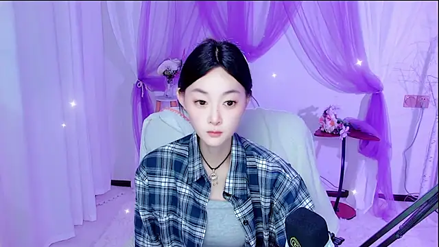 Tili Lucky online show from 07.13.26