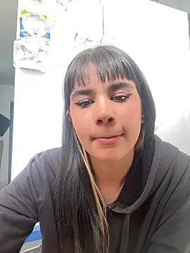Snapshot of Bell_Mariny chatting on 07.23.26 Bell Mariny online show from 07.23.26