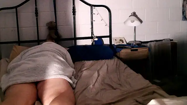 Snapshot of Heidixox69 chatting on 05.29.26 Heidixox69 online show from 05.29.26