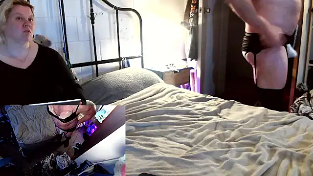 Snapshot of Heidixox69 chatting on 07.04.26 Heidixox69 online show from 07.04.26
