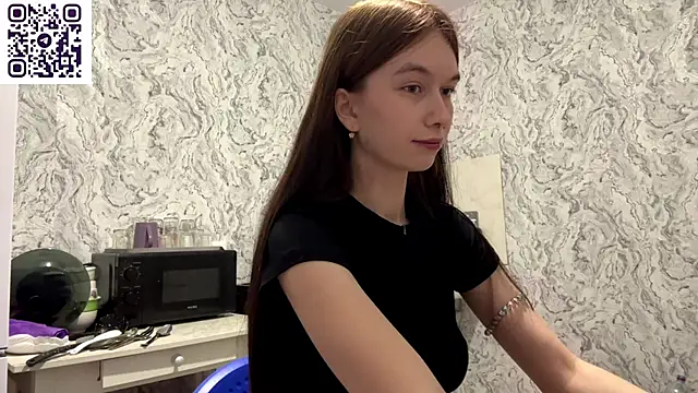 HinaDesire online show from 06.07.26