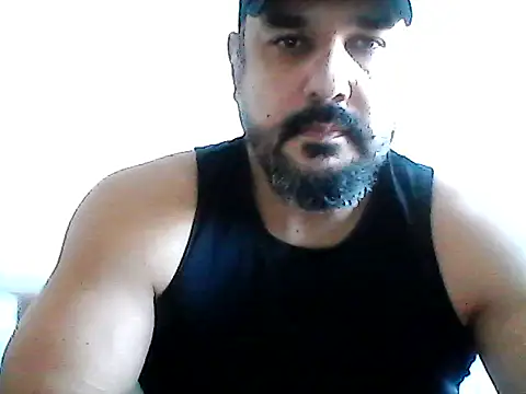 Snapshot of stallony chatting on 06.07.26 stallony online show from 06.07.26