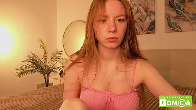Snapshot of sabelle chatting on 06.19.26 sabelle online show from 06.19.26