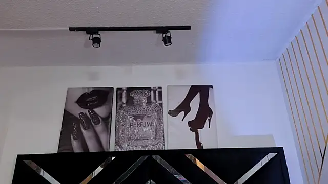 Perla cambell online show from 07.17.26