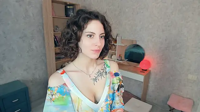 Snapshot of Kimasichka chatting on 05.14.26 Kimasichka online show from 05.14.26