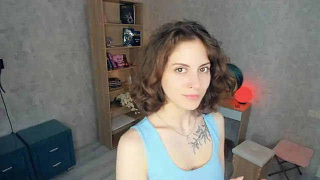 Snapshot of Kimasichka chatting on 05.19.26 Kimasichka online show from 05.19.26