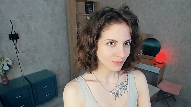 Snapshot of Kimasichka chatting on 05.25.26 Kimasichka online show from 05.25.26
